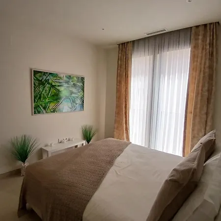 Apartment Antika 2a Marbella